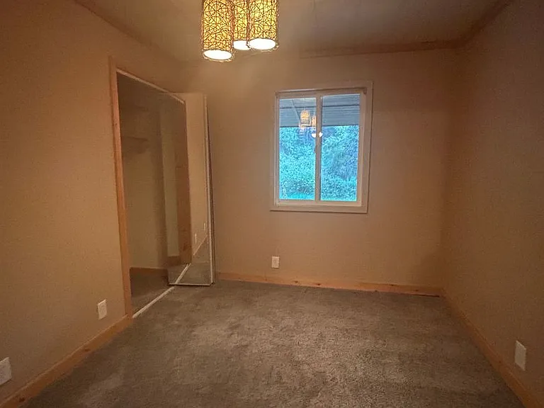 15295 Highway 12 W — Photo 10