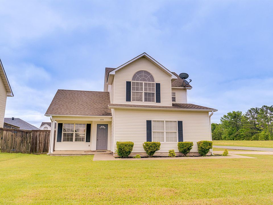 1st image of 100 Tamarack Ct
