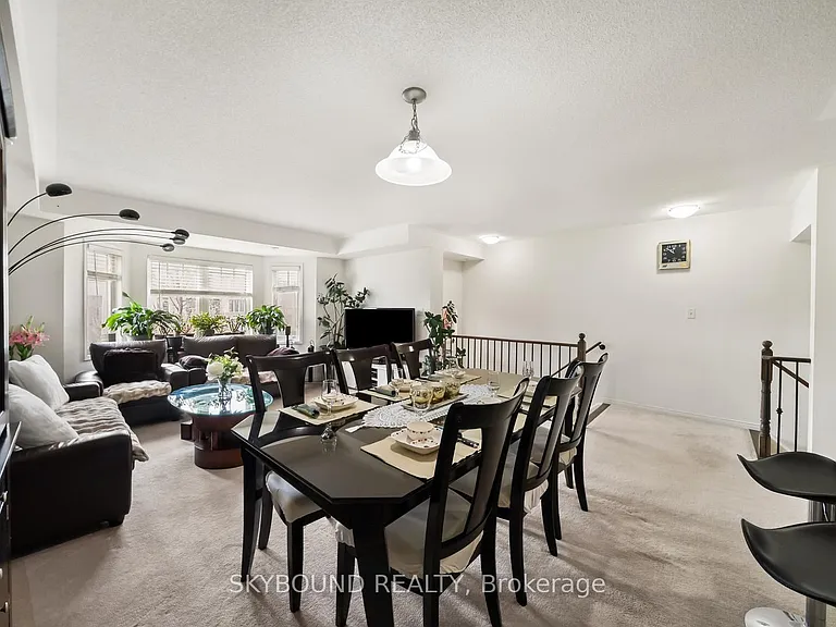3375 Thomas St #13-14 — Photo 10