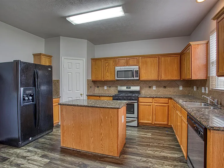 25127 Florina Ranch Dr — Photo 20