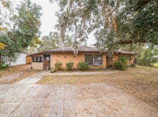 4212 Harry Dr, Fruitland Park, FL 34731