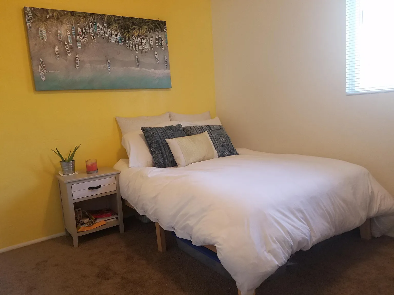 808 E Lester St — Photo 3