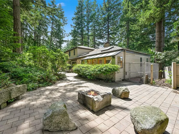 615 Canyon View Drive, Bellingham, WA 98225