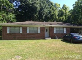1024 Watford St, Graceville, FL 32440