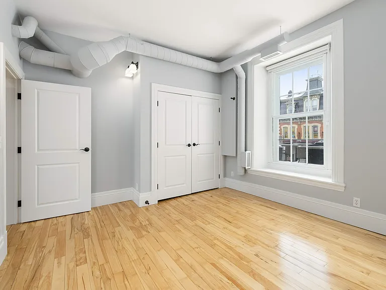 200A Ontario St #6 — Photo 23