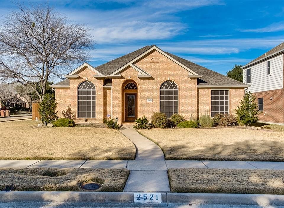 1st image of 2521 Cimmaron Dr