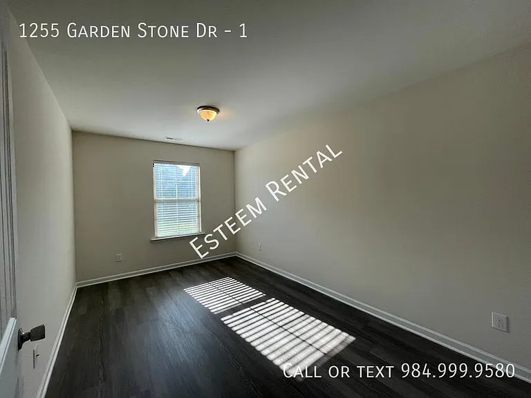 1255 Garden Stone Dr #1 — Photo 16