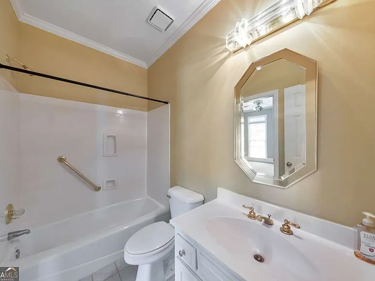 5321 Edgerton Dr — Photo 21