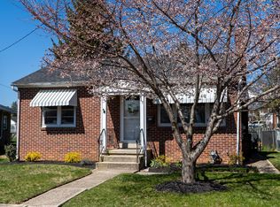 27 Young Cir, Hanover, PA 17331