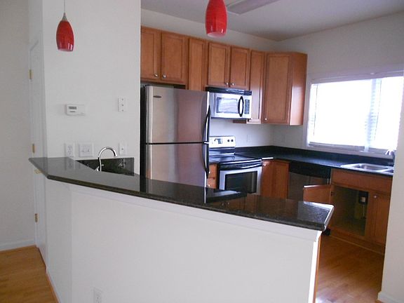 2nd image of 2100 Baltic Ave #Sept