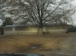 235 Hatton School Rd, Leighton, AL 35646