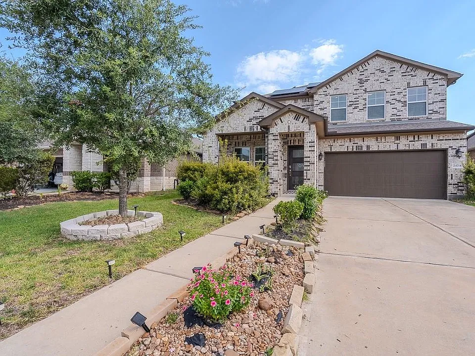 24714 Alaiga Glen Dr