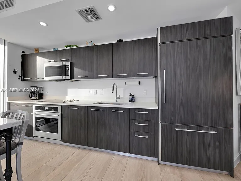 55 SW 9th St #2406 — Photo 4
