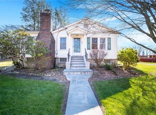 32 Hollowbrook Ct N, Cortlandt Manor, NY 10567