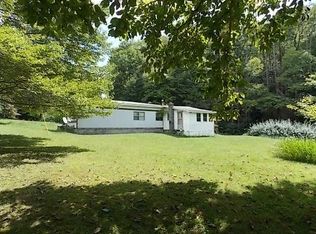 2474 Chestnut Ridge Rd, Troutdale, VA 24378