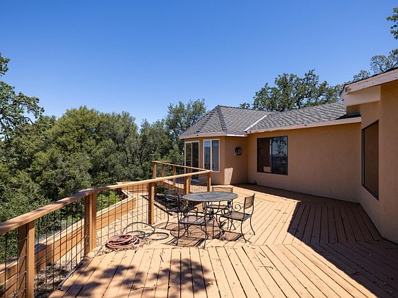 4th image of 39700 Laurel Springs Rd