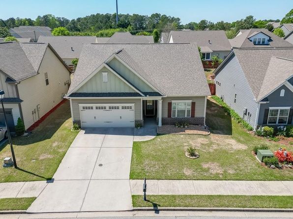 4669 Summerview Dr, Gainesville, GA 30504