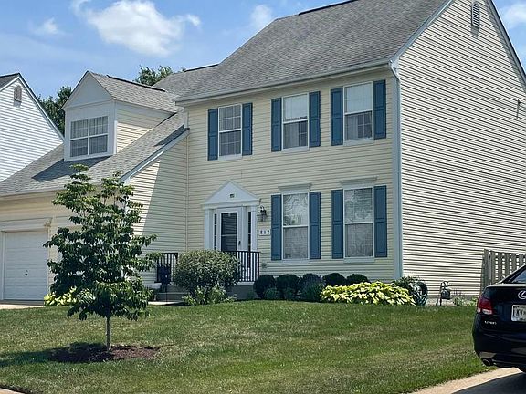 2nd image of 612 Bushytail Dr