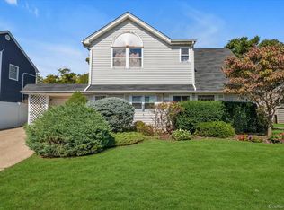 157 Land Lane, Westbury, NY 11590