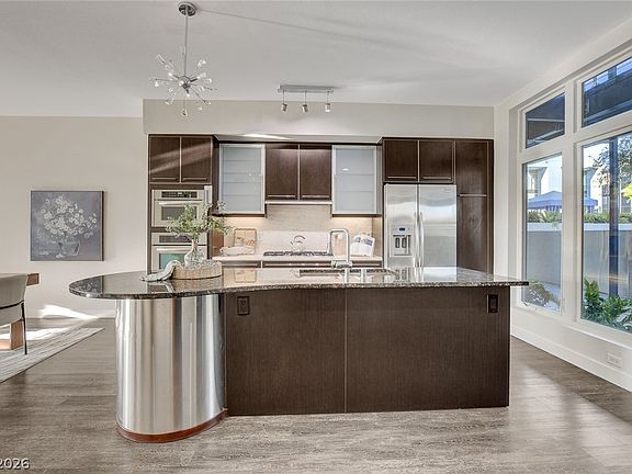 5th image of 8925 W Flamingo Rd Unit 111