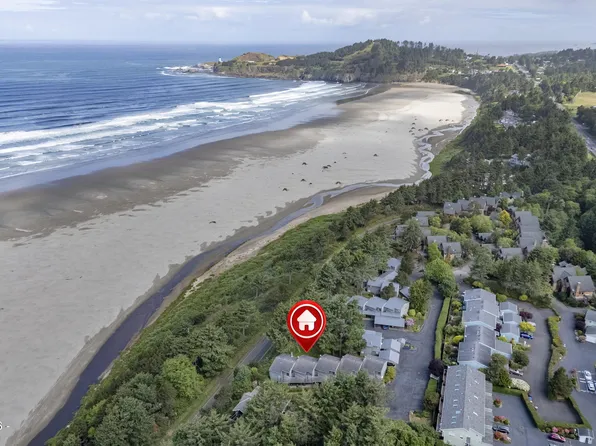 3250 NW Oceanview Dr APT 19, Newport, OR 97365