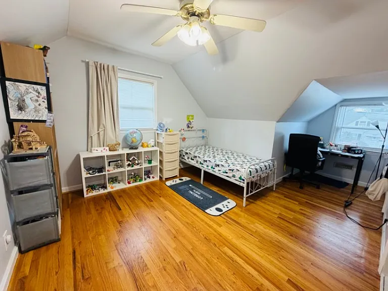 Bedroom #4 with Study Nook