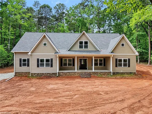 582 Starboard Reach, Lexington, NC 27292