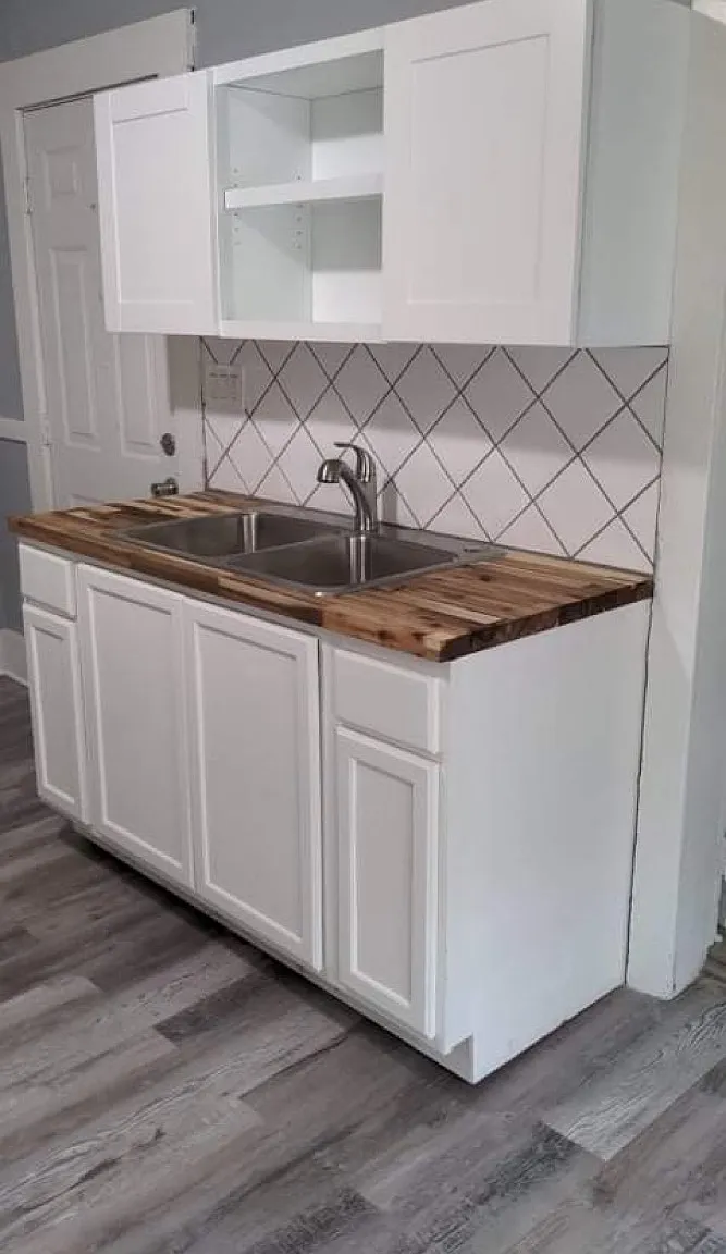 1 bed, 744 sqft, $800 — Photo 1