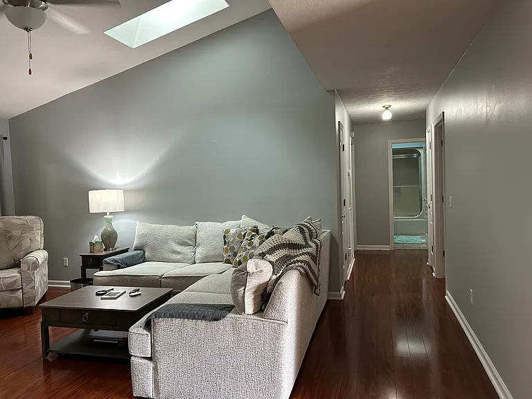 101 Highgate Dr — Photo 7