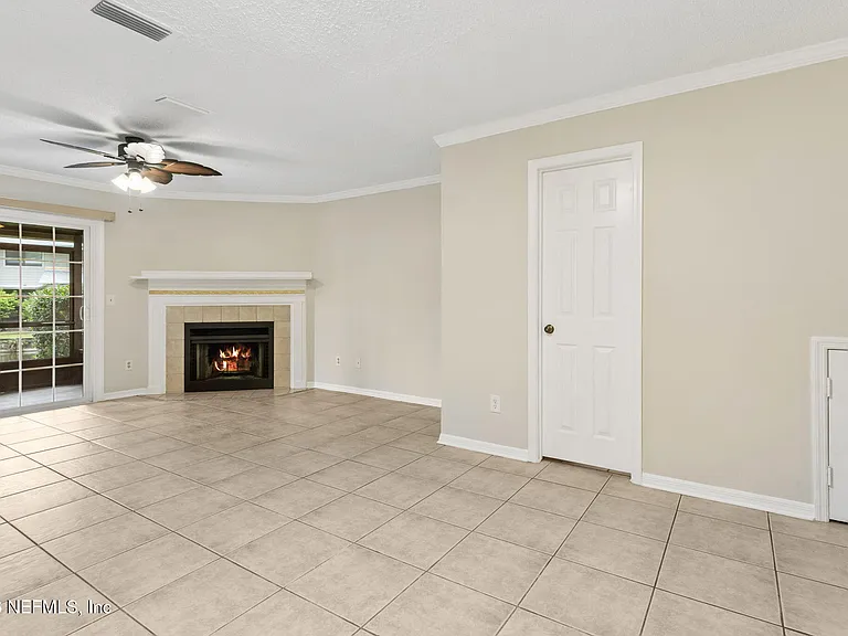 7623 Baymeadows Cir #2012 — Photo 11