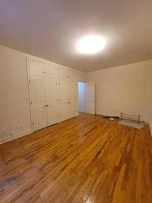 Rented by ONE Manhattan Real Estate | media 8