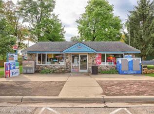 5757 Genesee Ave, Otter Lake, MI 48464