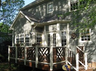 102 Wagon Trail Dr, Cary, NC 27513