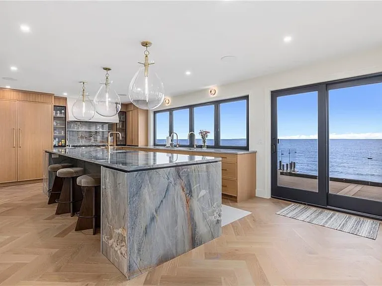 41 Atlantic Ave — Photo 18