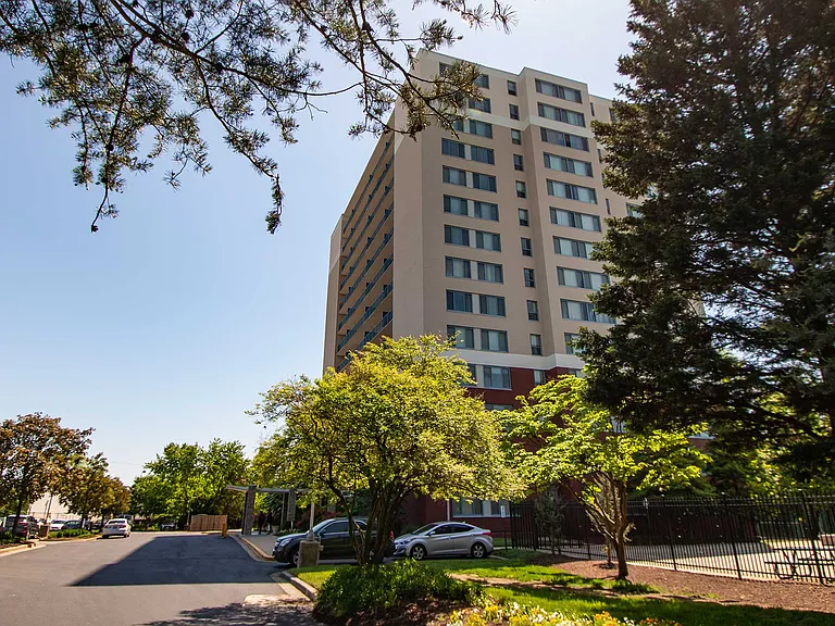 Steward Tower Apartments Property