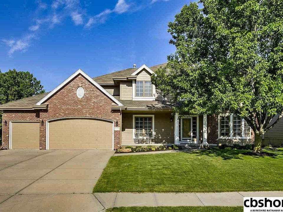 1st image of 6028 S 182nd Ave