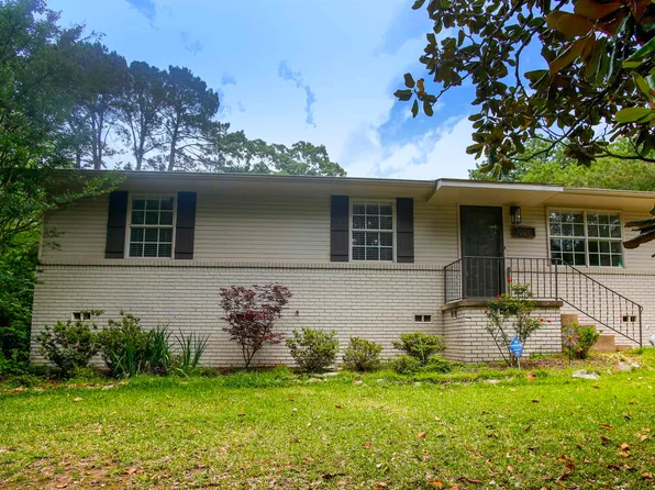 7220 Amherst Dr, Little Rock, AR 72205