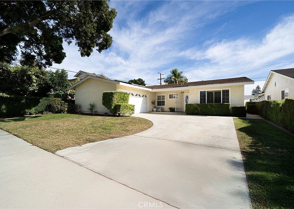 1st image of 7680 Lilac Cir