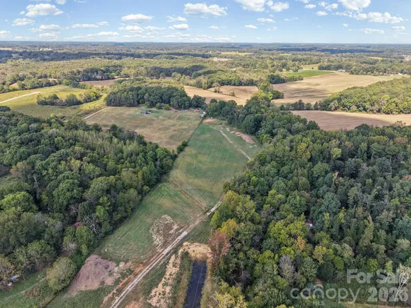 3511 Edwards Rd, Wingate, NC 28174