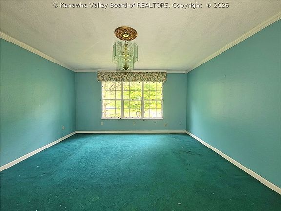 3rd image of 6166 Cabin Creek Rd