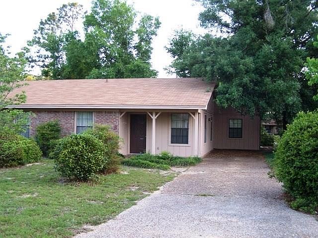 1st image of 1345 Pinnacle Dr APT B