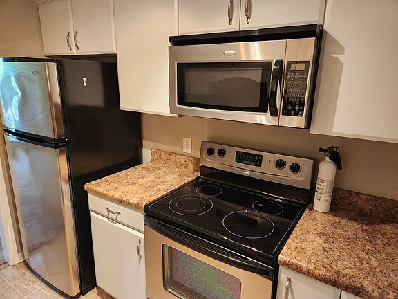updated kitchen with SS appliances