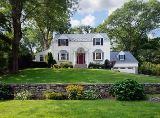 15 Braxmar Dr N, Harrison, NY 10528