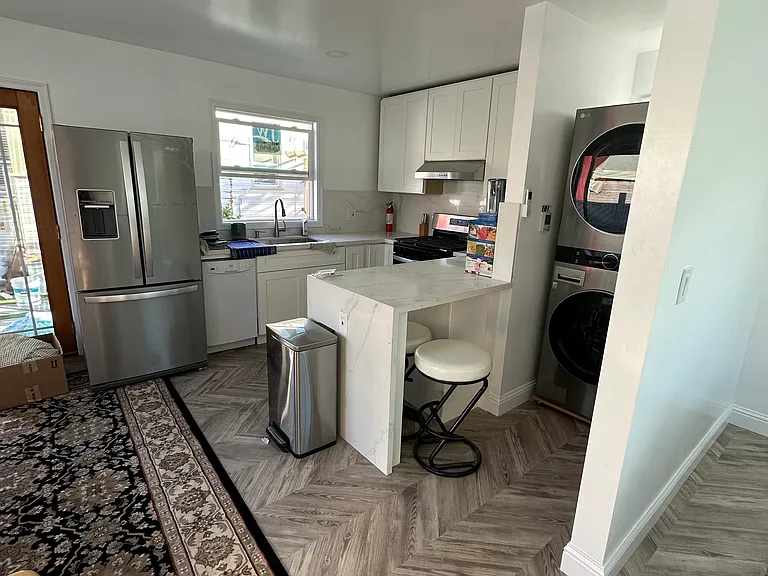 364 Belleview Dr #B — Photo 4