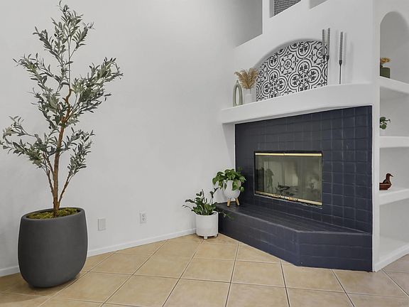 5th image of 51640 Avenida Vallejo