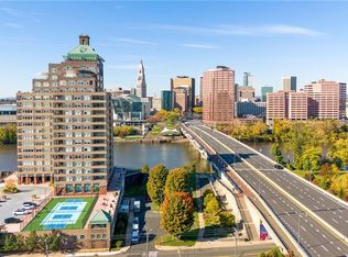 235 E River Dr APT 801, East Hartford, CT 06108