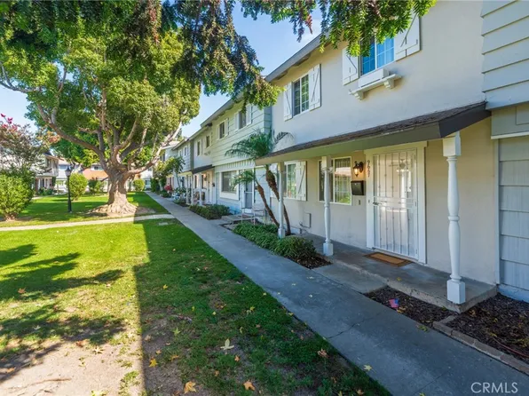 9667 Durham Dr, Huntington Beach, CA 92646