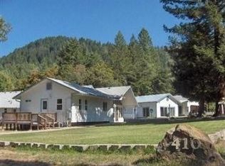 410 Beecher Rd, Wolf Creek, OR 97497