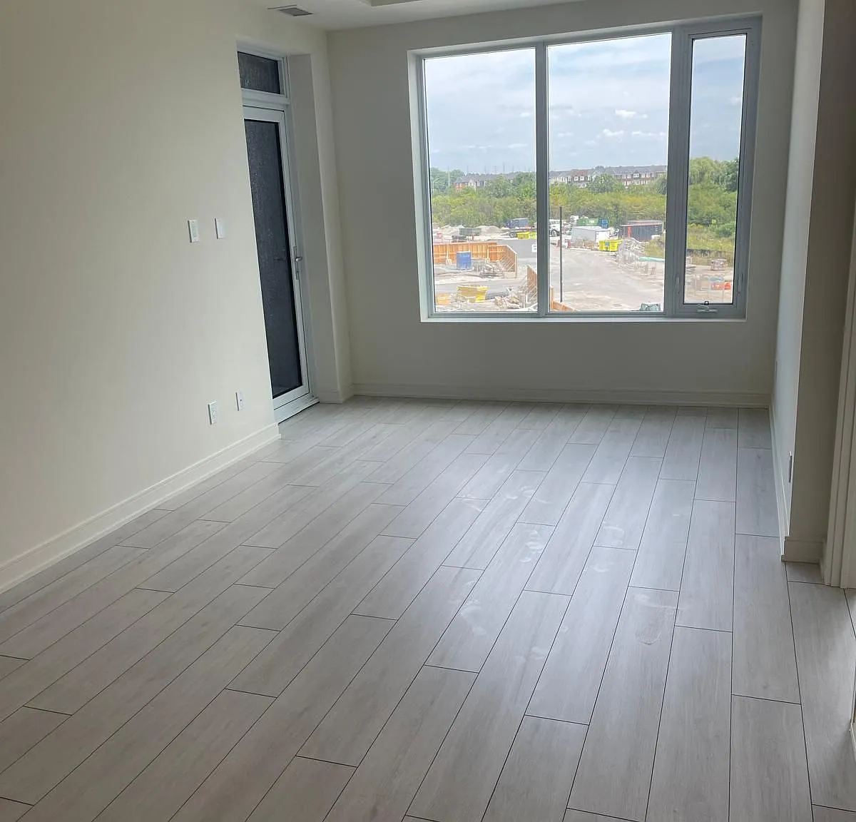 3 bed, $2,700 — Photo 4