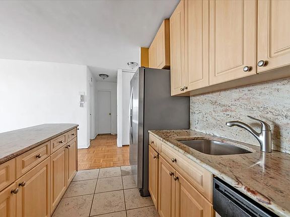 5th image of 125-10 Queens Blvd #1903
